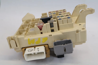 1998-2002 TOYOTA COROLLA INTERIOR FUSE BOX JUNCTION BLOCK OEM 82641-AB030