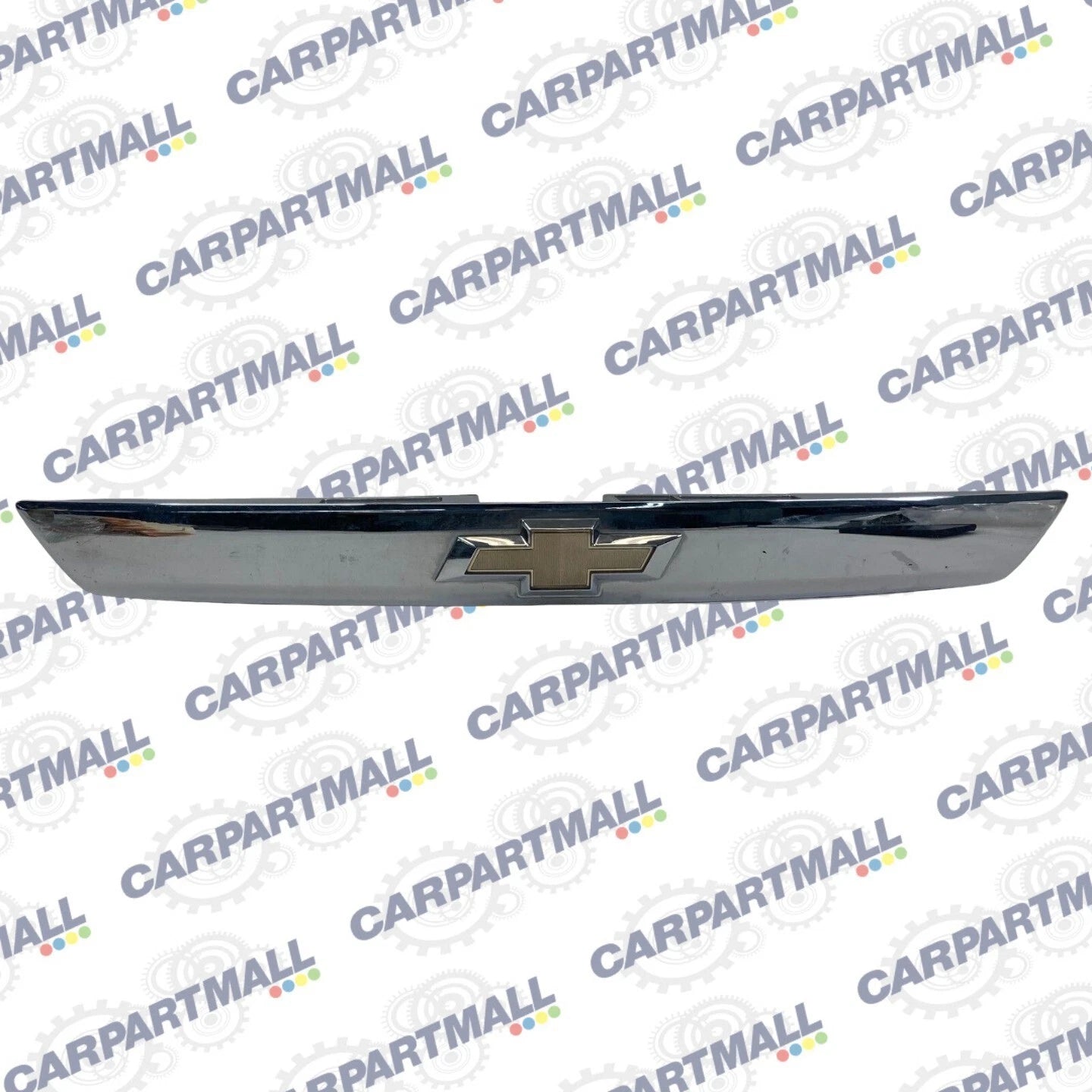 10-15 CHEVROLET EQUINOX LIFTGATE DECK LID CENTER APPLIQUE CHROME 23188127 OEM