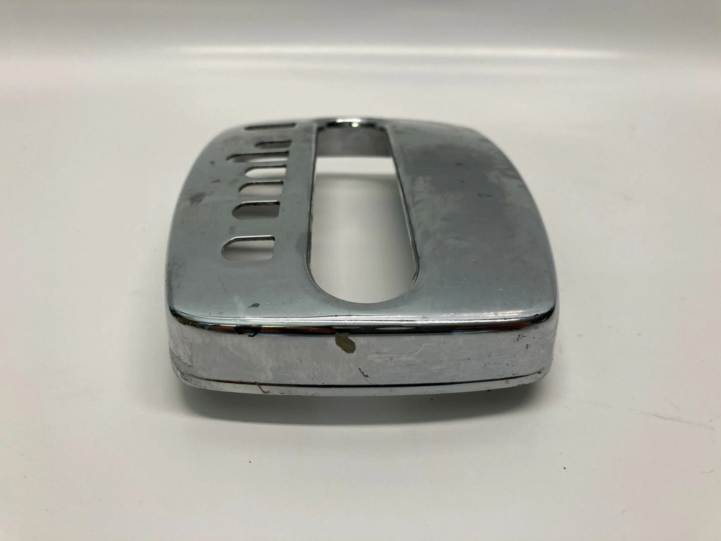 1999-2005 VW JETTA 99-09 GOLF AUTOMATIC TRANS CENTER CONSOLE SHIFTER BEZEL TRIM