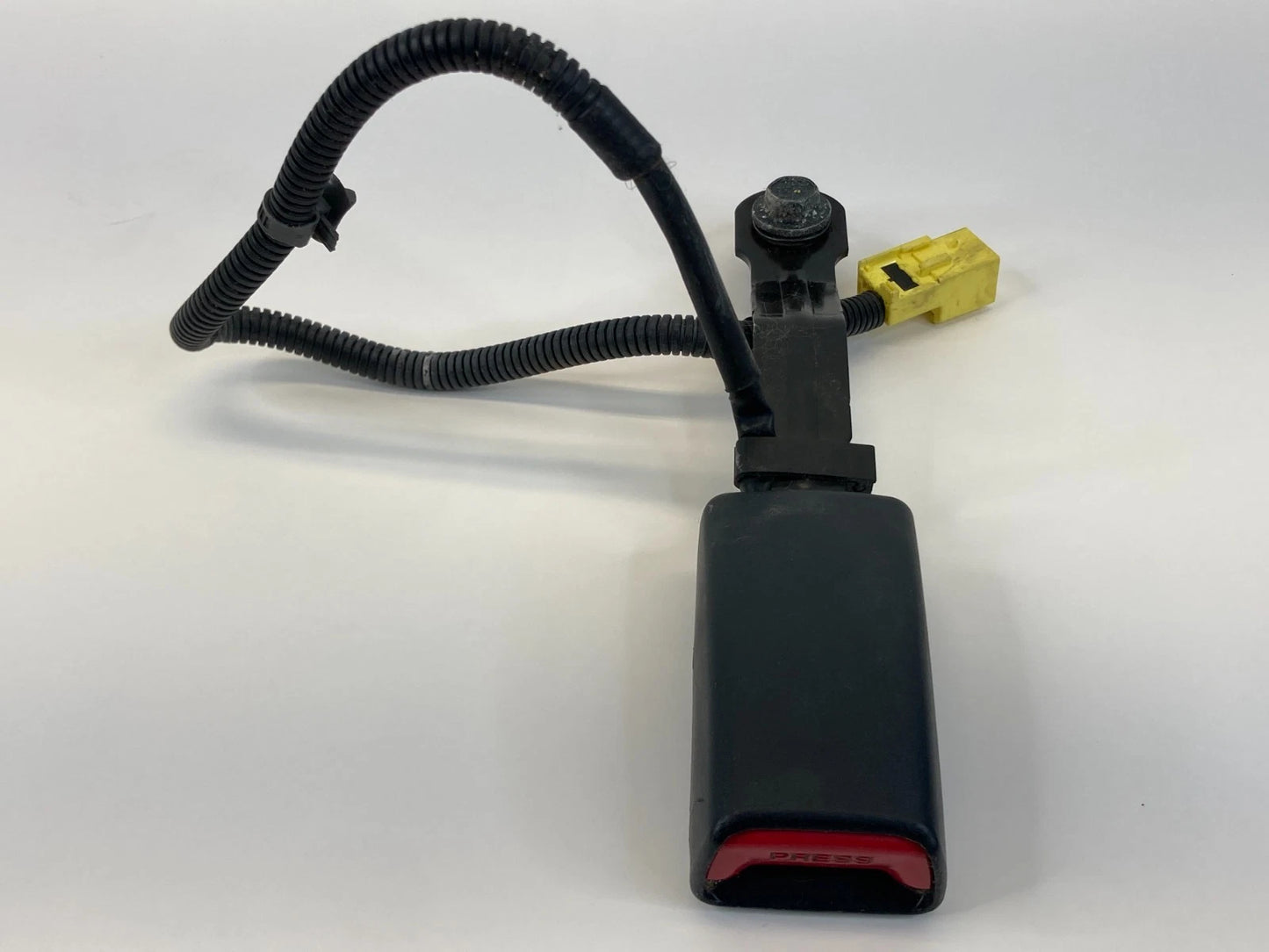 2012-2017 Kia Rio Front Left Driver Seat Belt Buckle 888301W500HU OEM