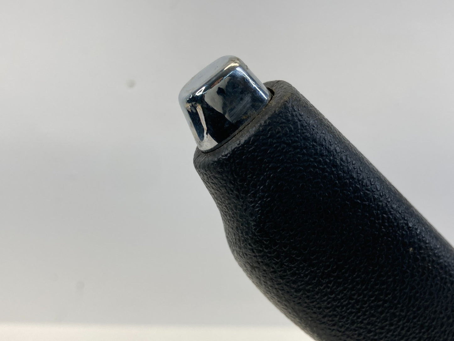 2009-2011 Hyundai Accent Emergency Parking Brake Handle Lever Assembly OEM