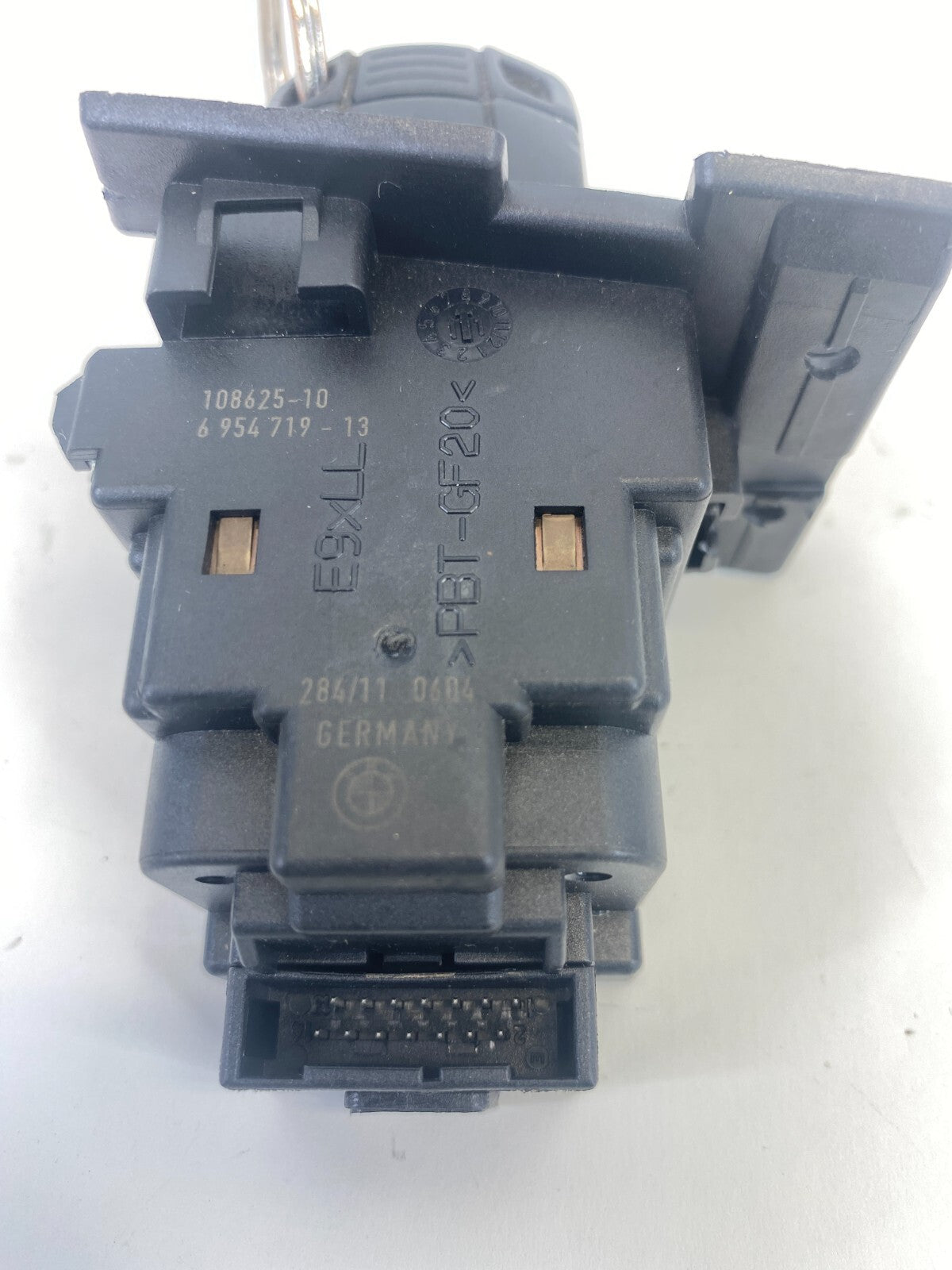 2009-2012 BMW 328i xDrive Ignition Switch Key Card Housing w/ Trim 6954719-13