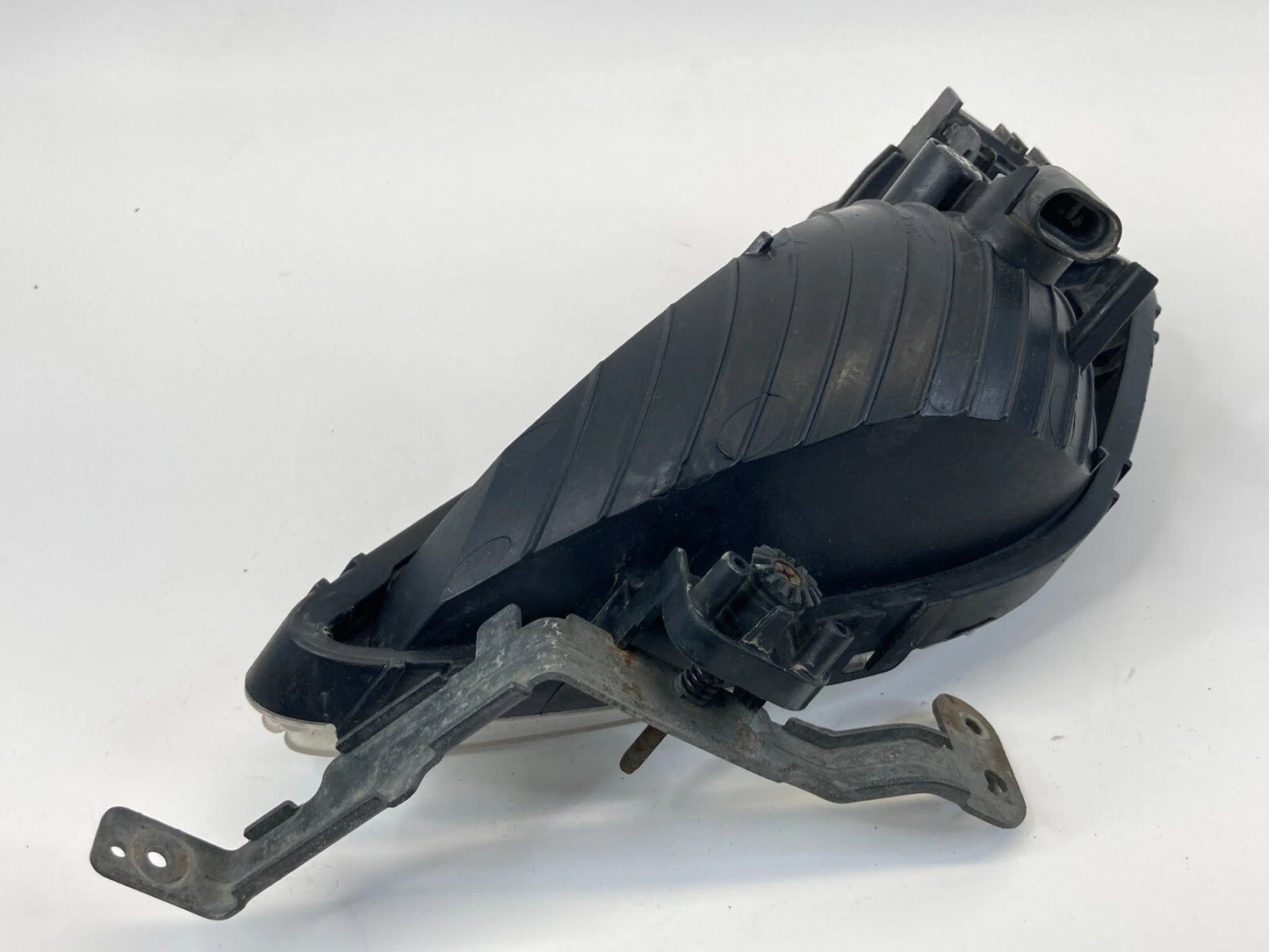 2011-2013 HYUNDAI ELANTRA SEDAN FRONT RIGHT PASSENGER SIDE FOG LIGHT LAMP OEM