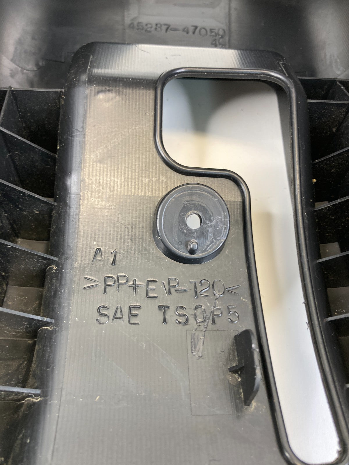 2004-2009 Toyota Prius Steering Column Cover Bezel Shroud Trim 4528747050 OEM