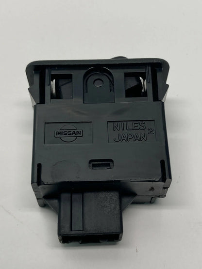 2002 2003 NISSAN MAXIMA POWER SEAT MEMORY CONTROL SWITCH BUTTON ASSEMBLY OEM