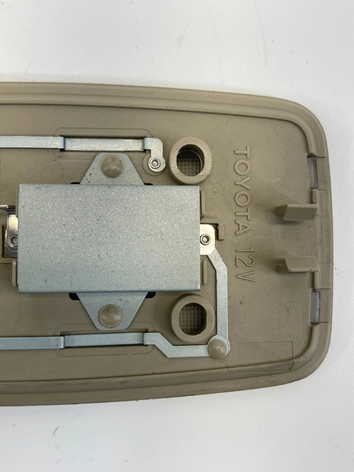 1999-2003 LEXUS RX300 ROOF OVERHEAD REAR CENTER DOME ROOF MAP LIGHT LAMP OEM