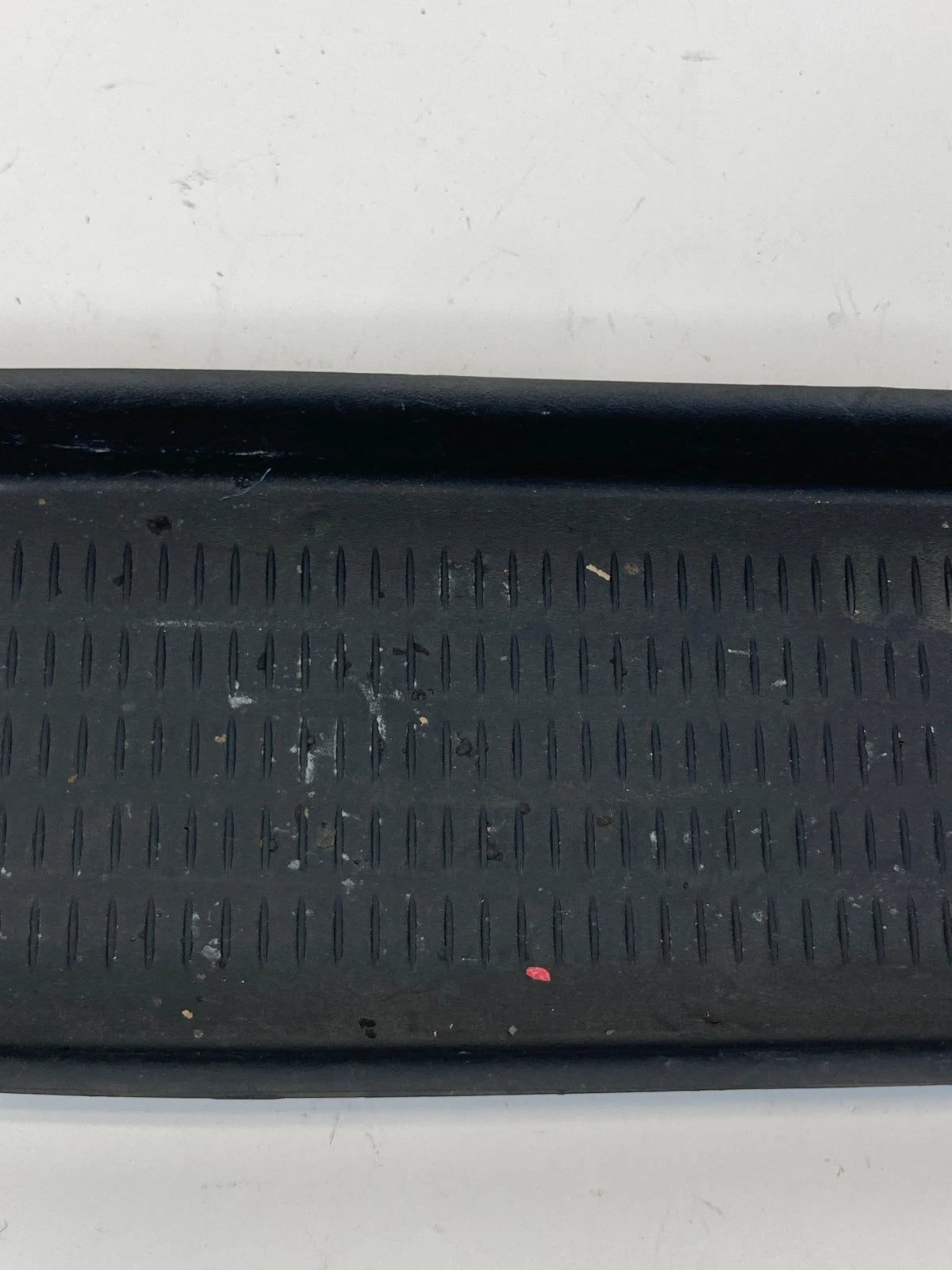 2007 2008 BMW 328XI FRONT CENTER CONSOLE STORAGE MAT COVER INSERT 51167118064