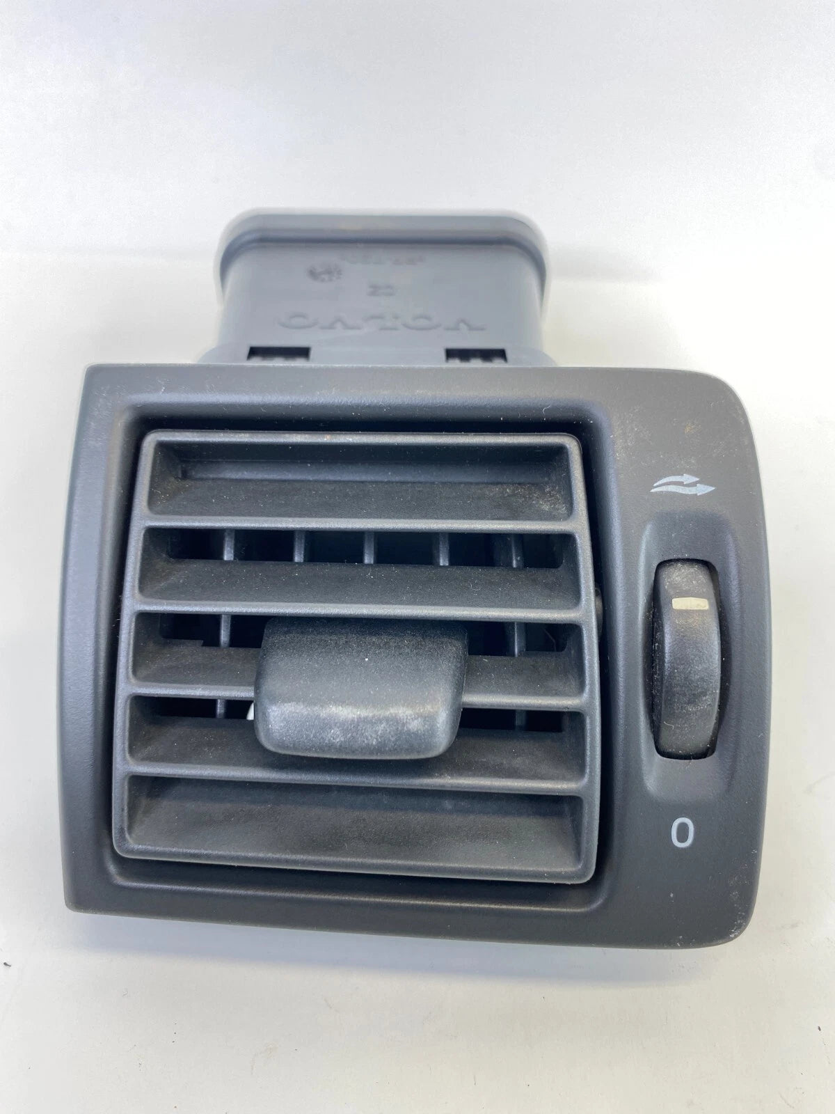 2004-2007 VOLVO S40 LEFT DRIVER SIDE DASH AC HEATER AIR VENT GRILLE OUTLET OEM