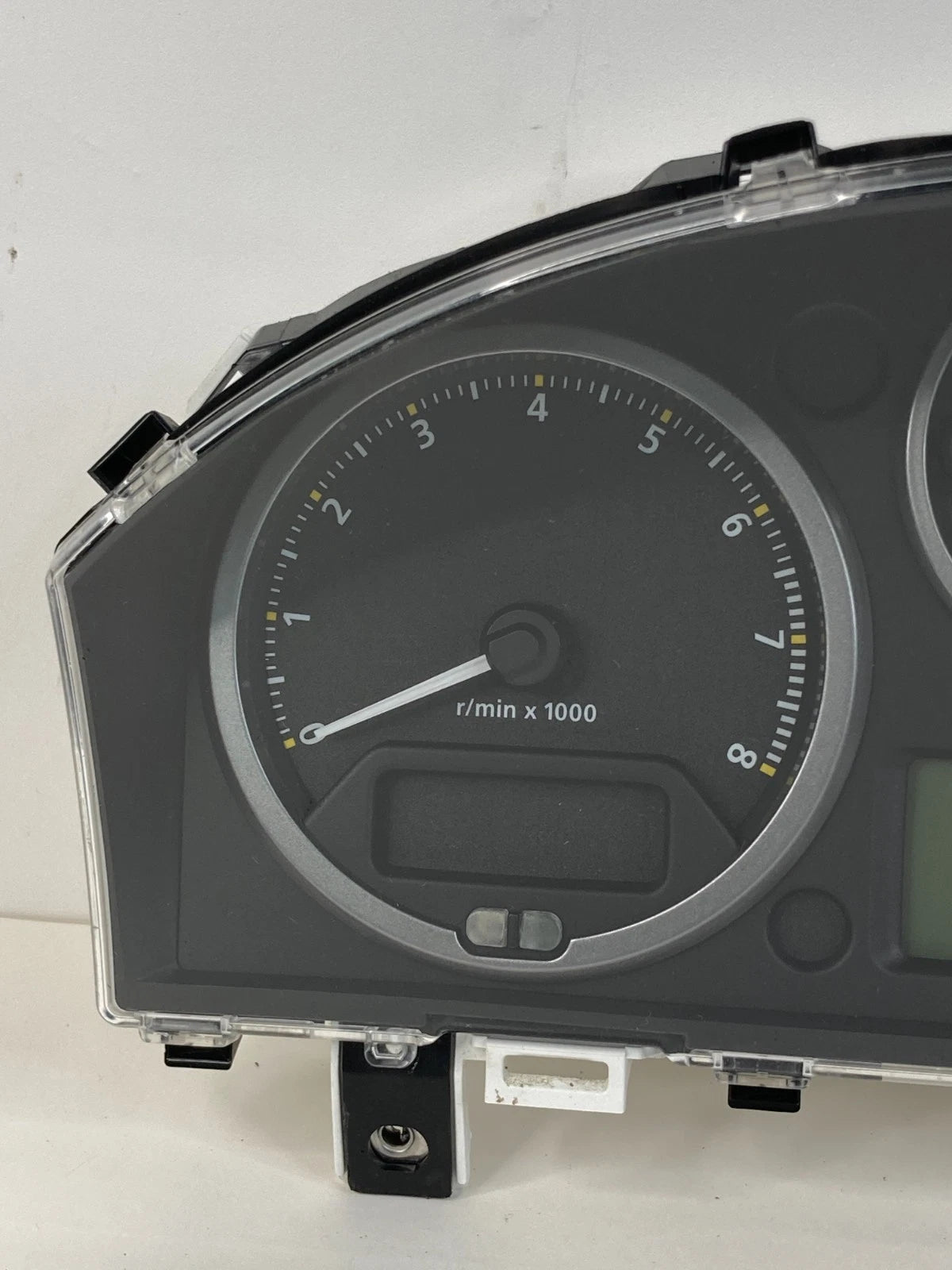 08 09 LAND ROVER LR2 3.2L L6 SPEEDOMETER GAUGES CLUSTER 176K MILES LR009327 OEM