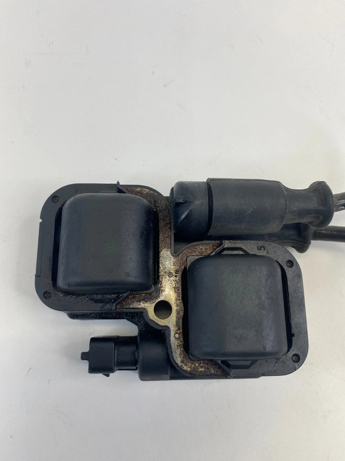 98-05 MERCEDES-BENZ E320 98-02 E430 3.2L ENGINE IGNITION COIL 0221503035 OEM