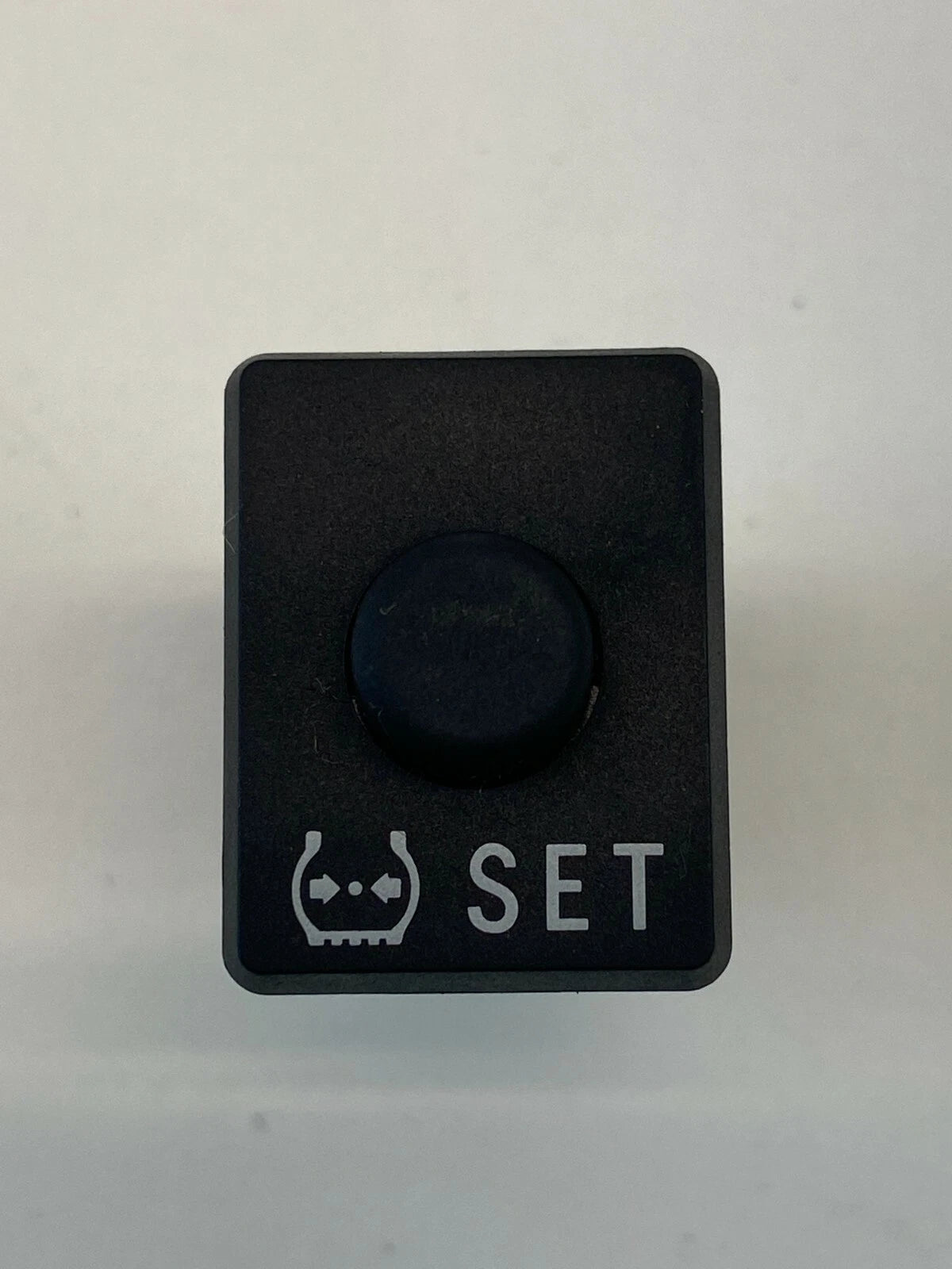 2007-2011 TOYOTA CAMRY TIRE PRESSURE SET CONTROL SWITCH BUTTON OEM