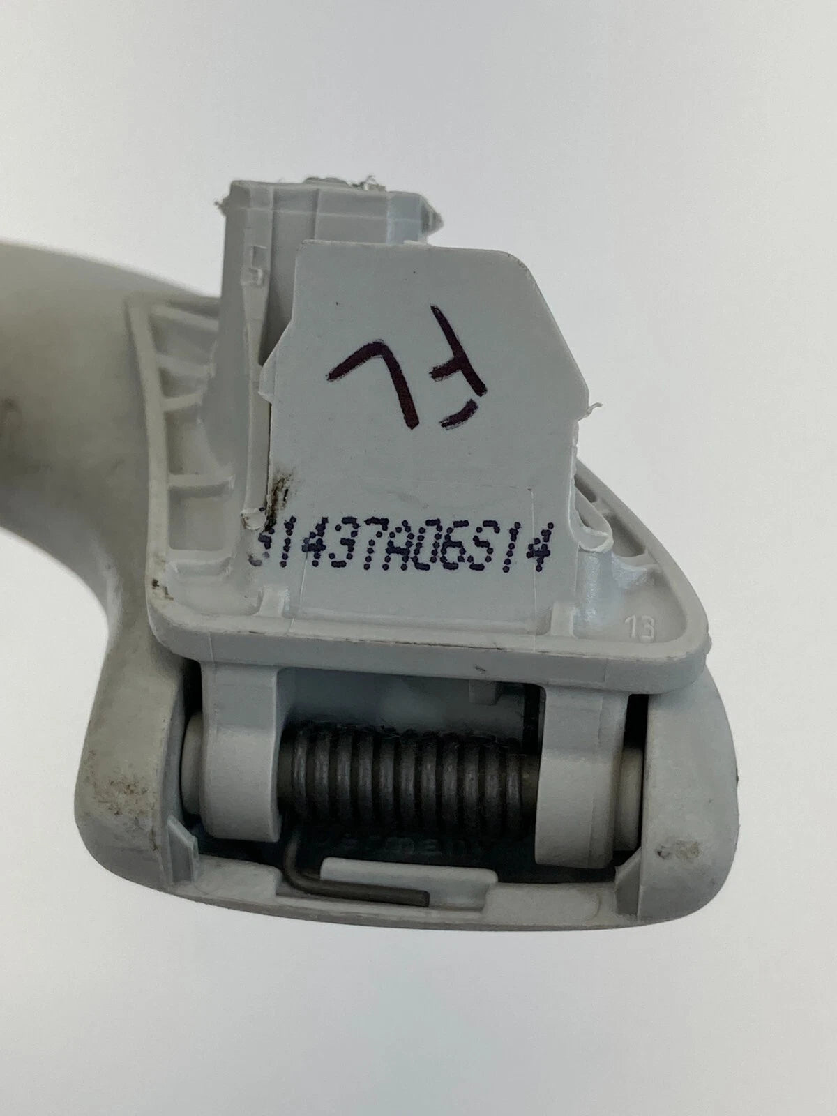 05-07 VW VOLKSWAGEN JETTA FRONT LEFT ROOF INTERIOR GRAB GRIP HANDLE 1K0857607H