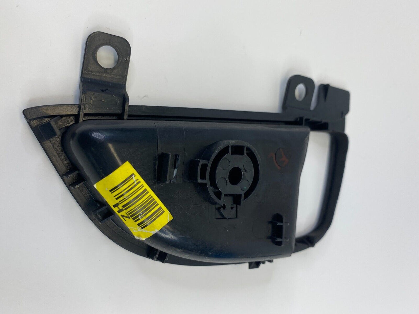 11-16 Hyundai Elantra Front Left Driver Side Inner Door Handle Bezel 82611-MD000