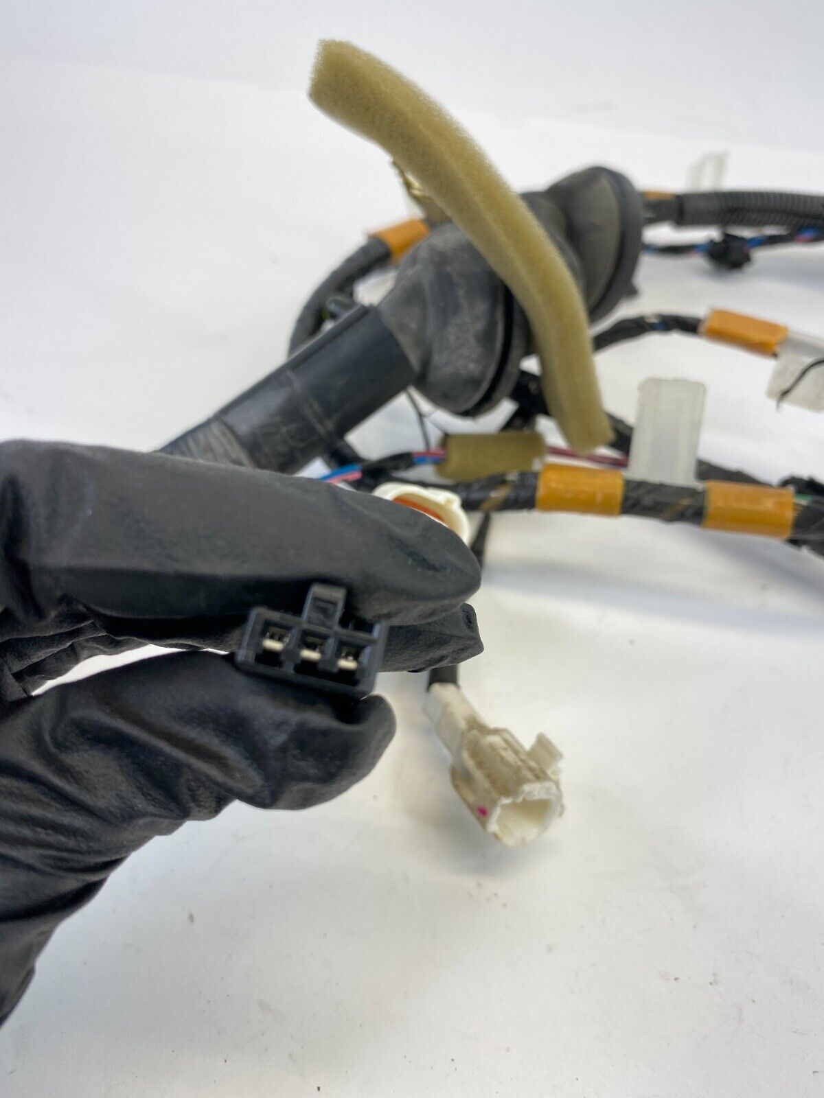 2001-2005 Toyota RAV4 Rear Tailgate Harness Wire Wiring Cable 82184-42200