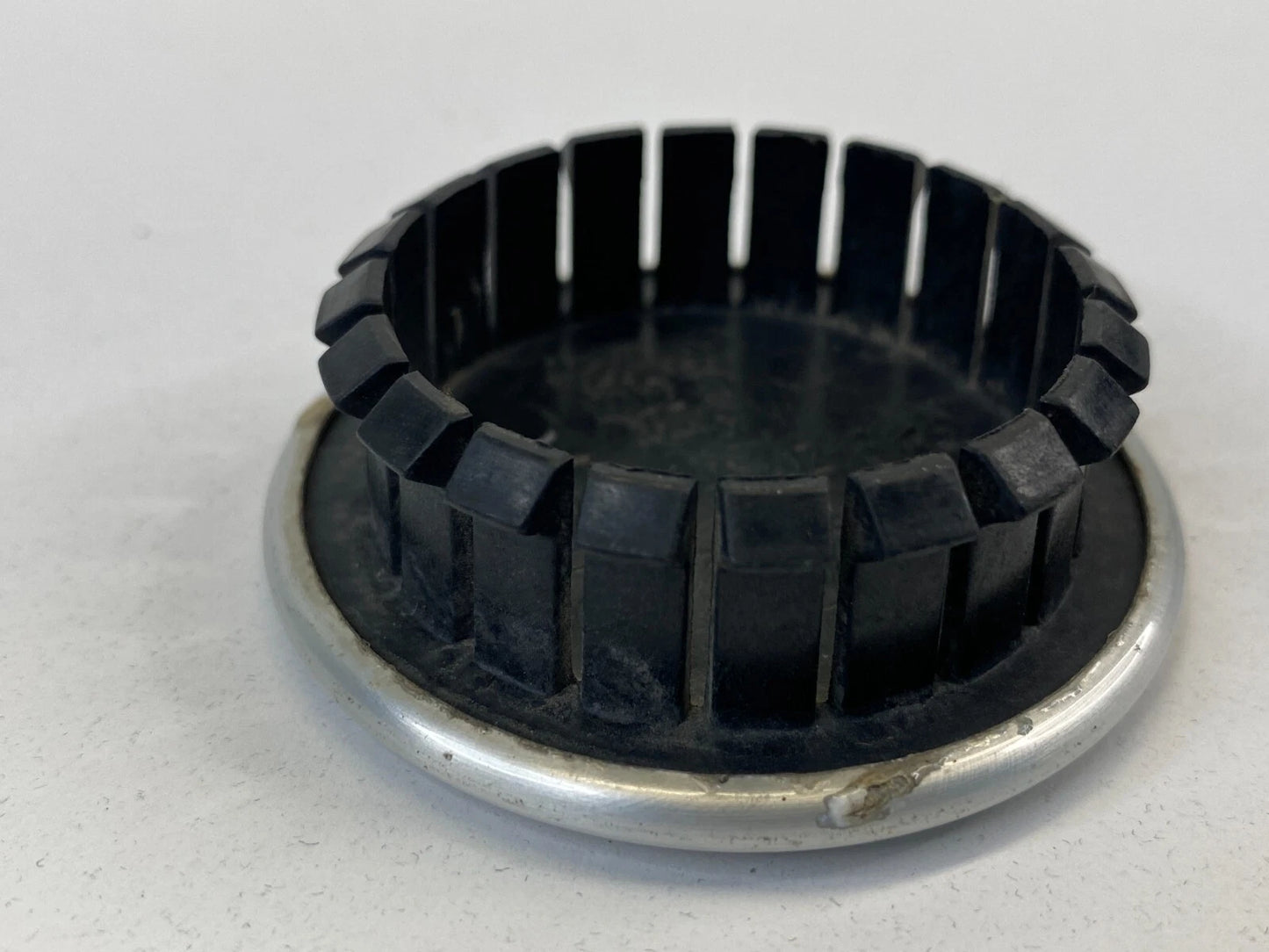 2013-2022 CHEVROLET MALIBU 12-16 CRUZE RIM WHEEL CENTER CAP HUB CAP 9594156 OEM