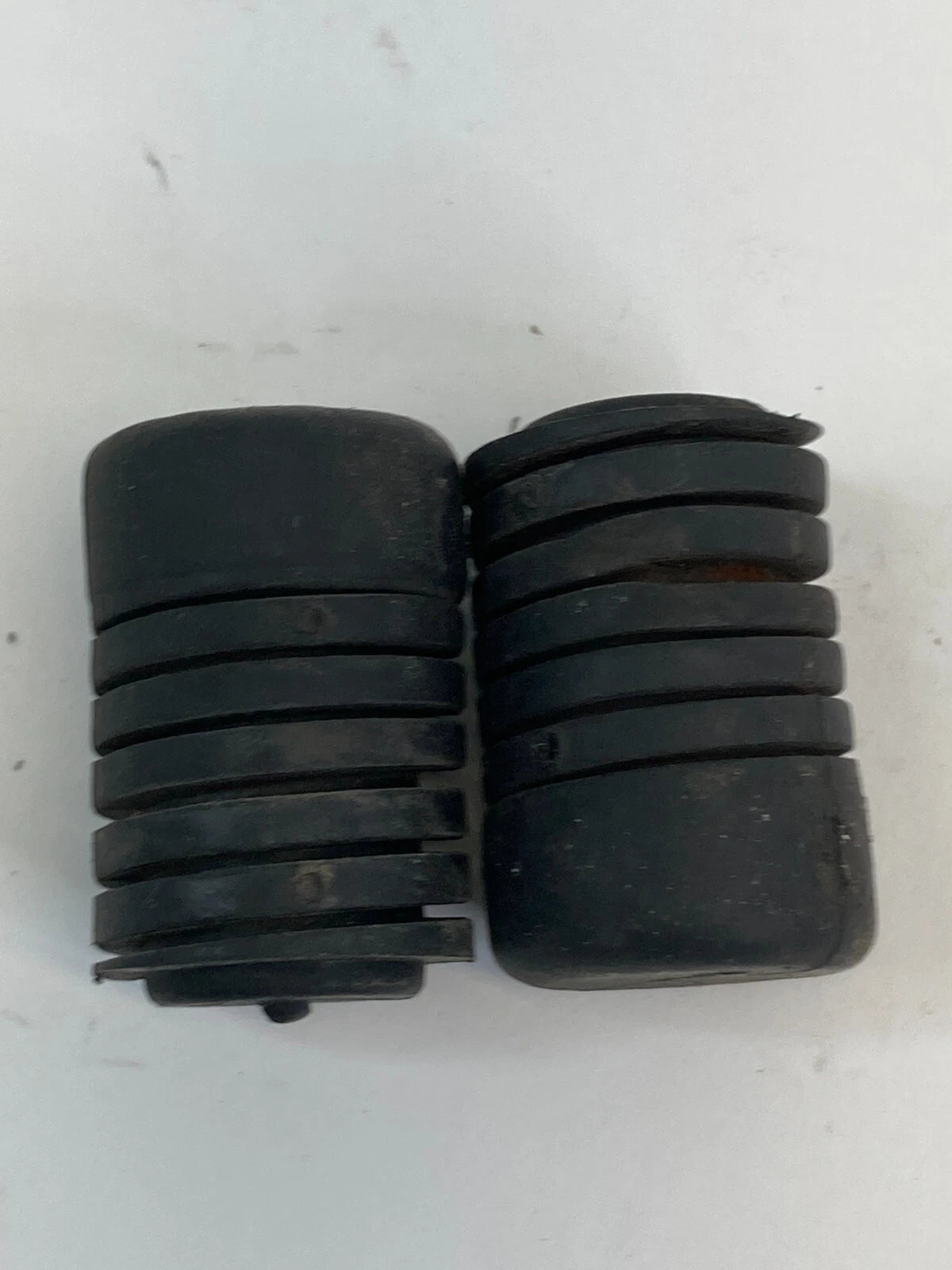 2010-2016 FORTE FRONT HOOD BUMPER RUBBER STOP BUFFER ADJUSTMENT PAIR SET OEM