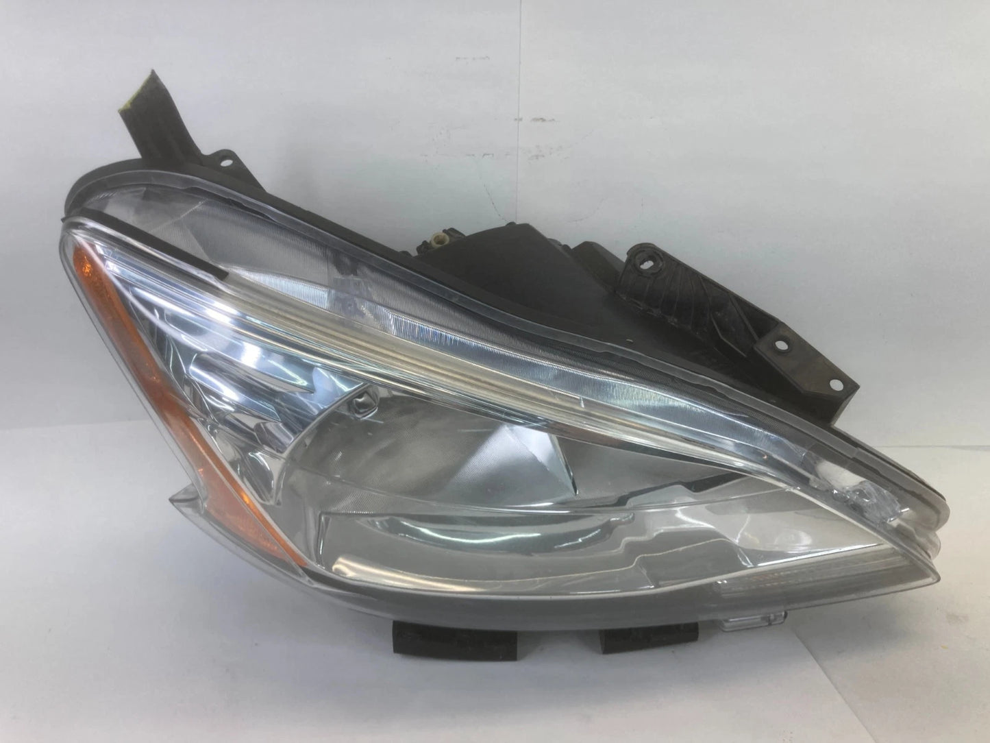 2013-2015 NISSAN SENTRA FRONT PASSENGER RIGHT SIDE RH HEADLIGHT HEADLAMP OEM