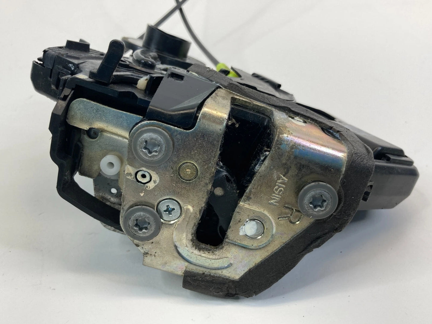 04-08 TOYOTA COROLLA REAR RIGHT SIDE POWER DOOR LOCK LATCH ACTUATOR RR RH OEM