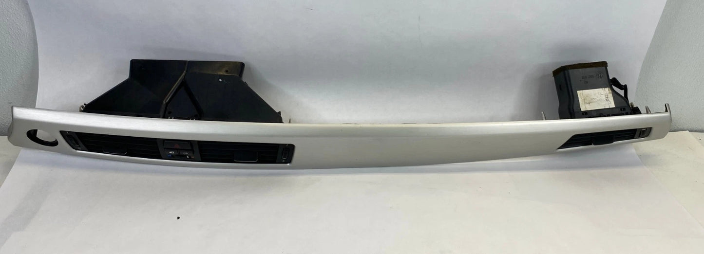 07 08 BMW 335XI CENTER DASH AIR VENT PANEL W/ LOCK DTC HAZARD SWITCH 64229151166