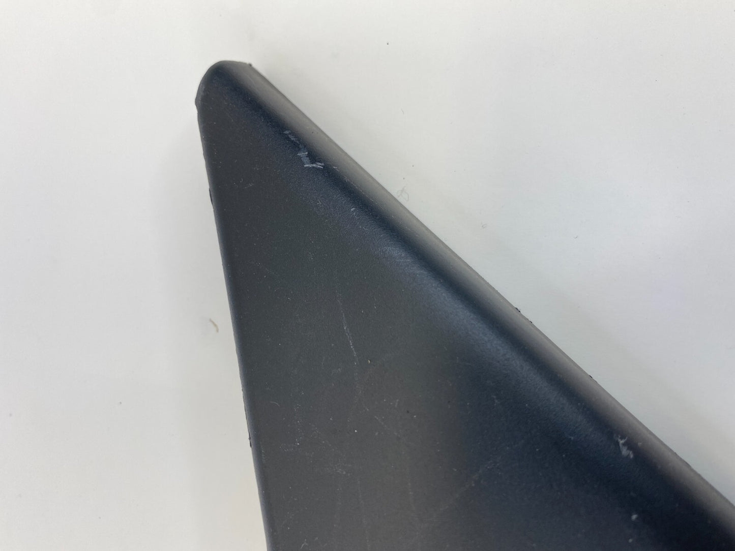 2013-2018 Hyundai Santa Fe Sport Rear Left Inner Door Corner Molding Cover OEM