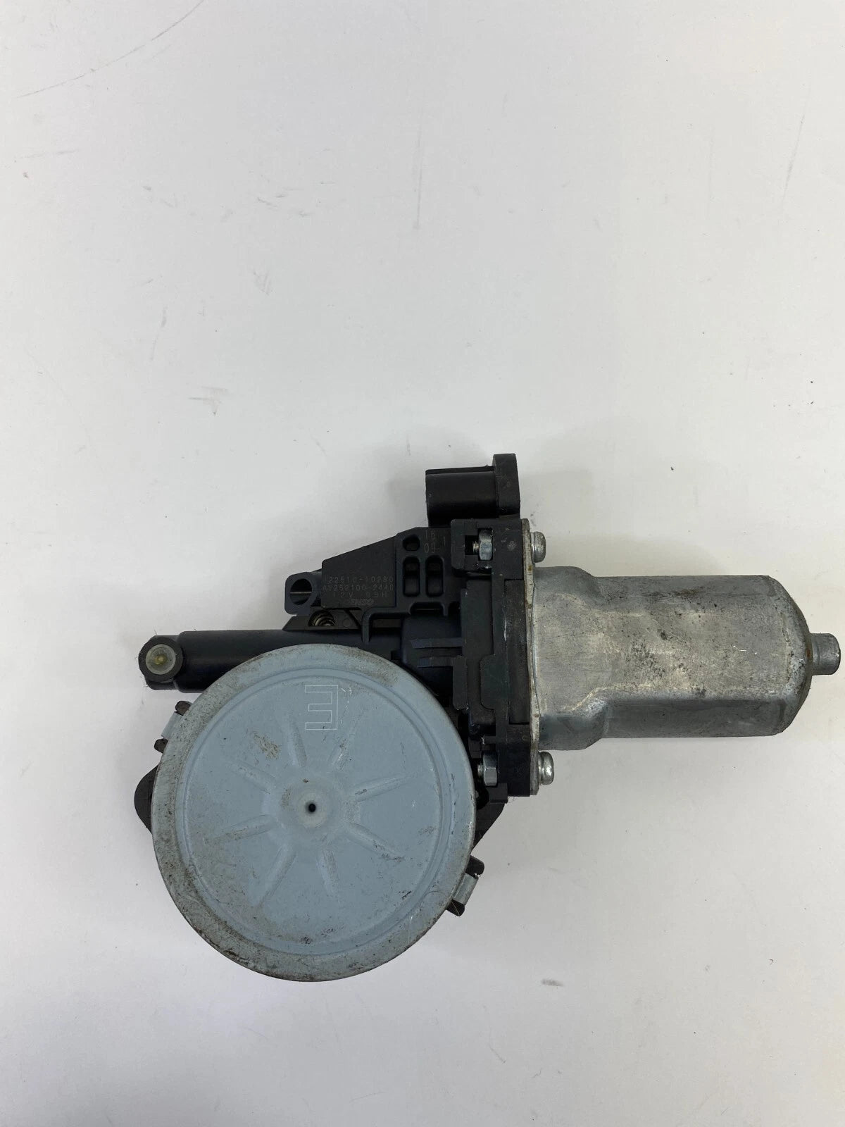 2004-2010 TOYOTA SIENNA REAR RIGHT BACK SIDE DOOR WINDOW MOTOR 22510-10280