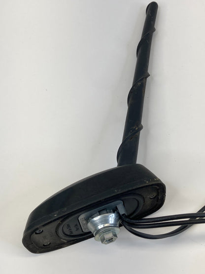 2012-2015 Chevrolet Captiva Sport AM/FM Radio Roof Mounted Antenna Mast 20790068