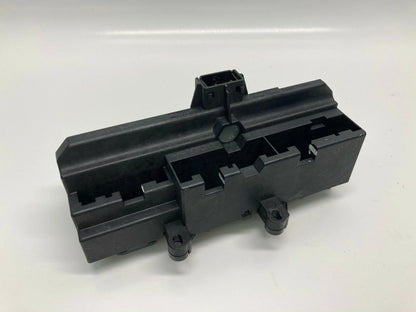 2002-2005 BMW 745I 745LI RIGHT DASH FUSE RELAY POWER DISTRIBUTION BOX 69005820