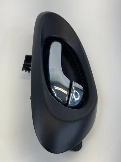 2002-2009 CHEVROLET TRAILBLAZER REAR RIGHT SIDE INTERIOR DOOR HANDLE 15214507