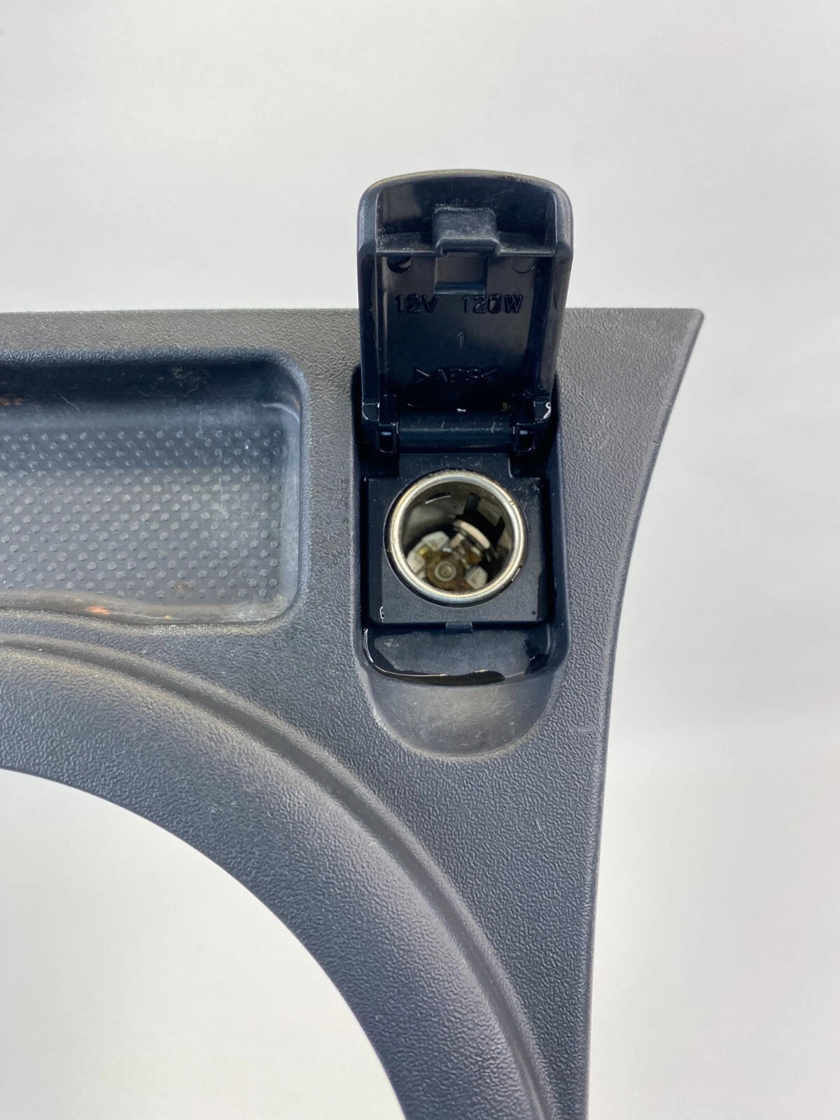 2004-2007 MITSUBISHI GALANT CENTER CONSOLE GEAR SHIFTER BEZEL CUP HOLDER PANEL