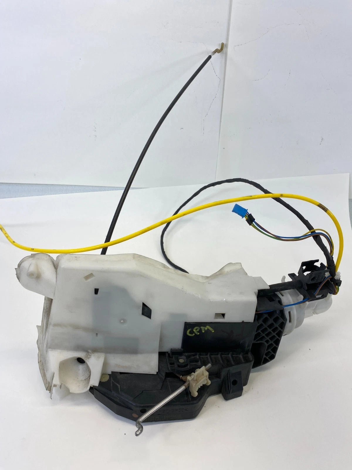 2000-2006 MERCEDES W220 S430 FRONT RIGHT DOOR LATCH ACTUATOR OEM 2207208035