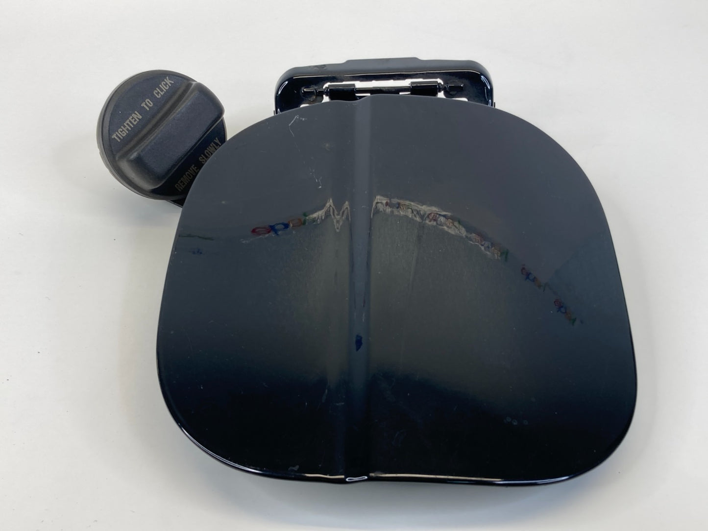 08 09 10 11 12 Honda Accord Fuel Filler Door Gas Lid Cover w/ Tank Cap OEM