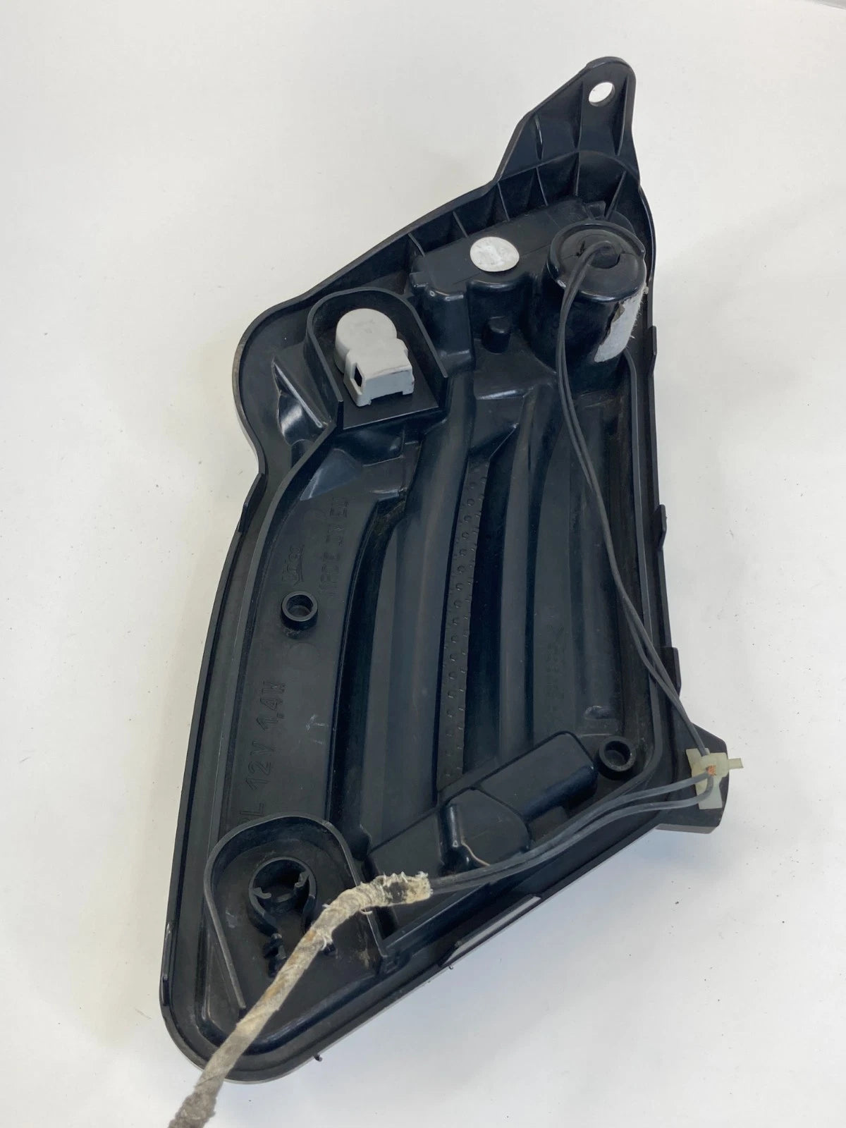 2011 2012 2013 Volvo S60 Front Right Side Marker Daytime Running Light OEM