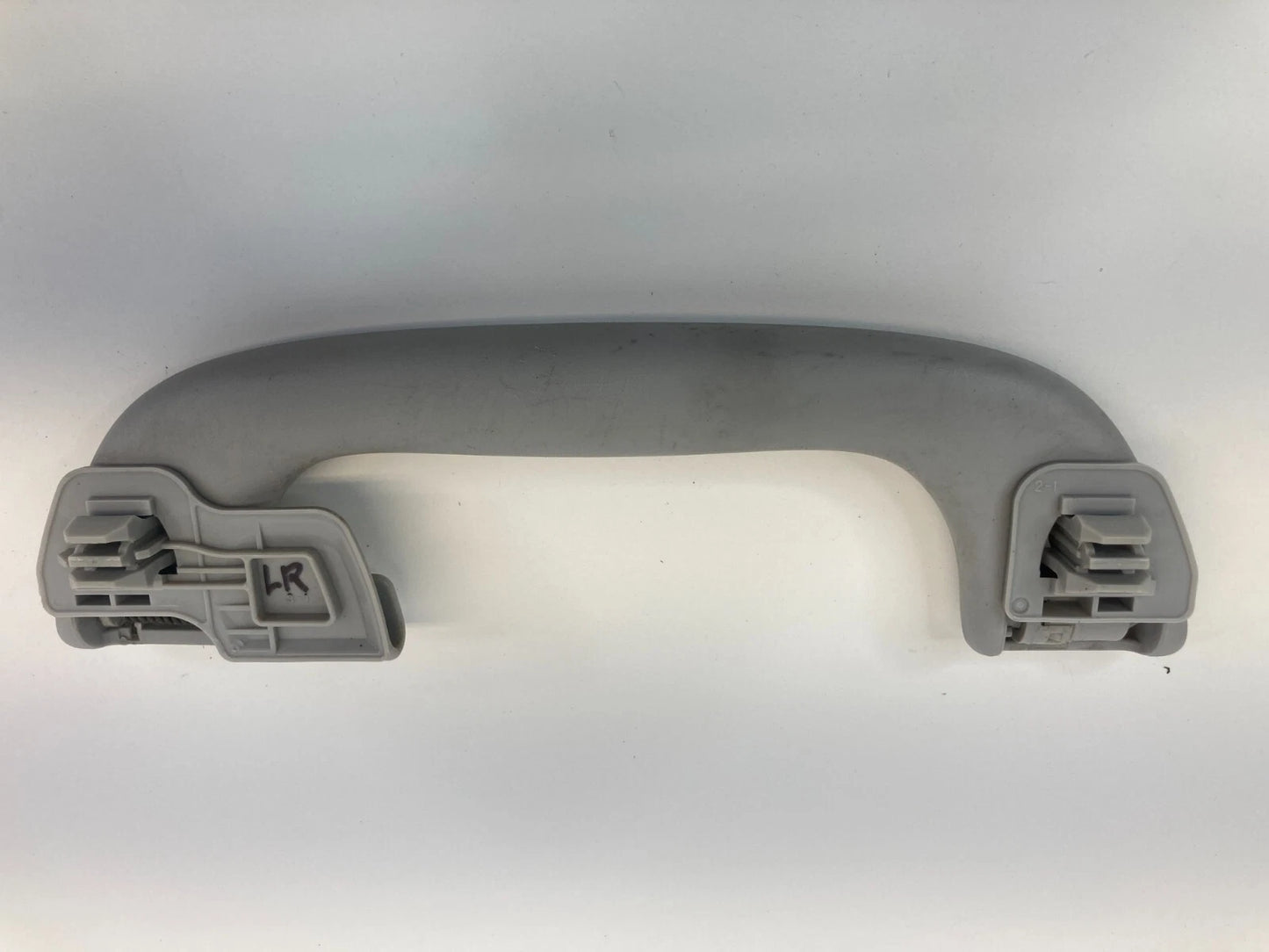 04-09 MAZDA 3 REAR LEFT DRIVER SIDE ROOF GRAB HANDLE ASSIST GRIP ASSEMBLY OEM