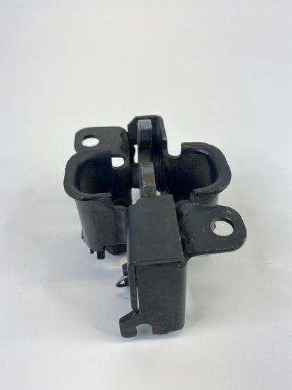 2003-2006 MERCEDES-BENZ E500 FRONT HOOD SIDE LOCK LATCH STRIKER A203-880-00-60