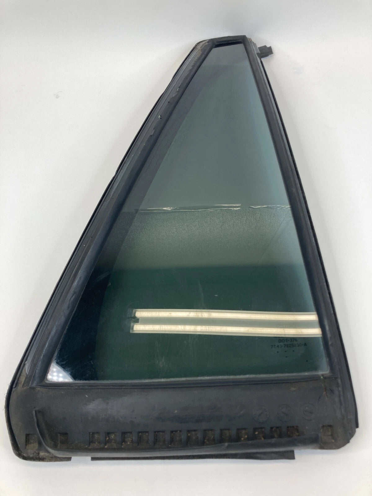 2007-2015 LINCOLN MKX REAR RIGHT SIDE QUARTER VENT WINDOW GLASS 7T43-7825830-A