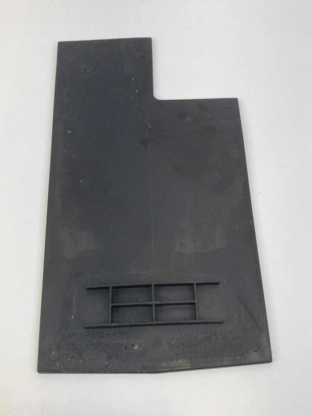 2003-2007 HONDA ACCORD CENTER CONSOLE INSERT RUBBER MAT BOX 83413-SDA-A010 OEM