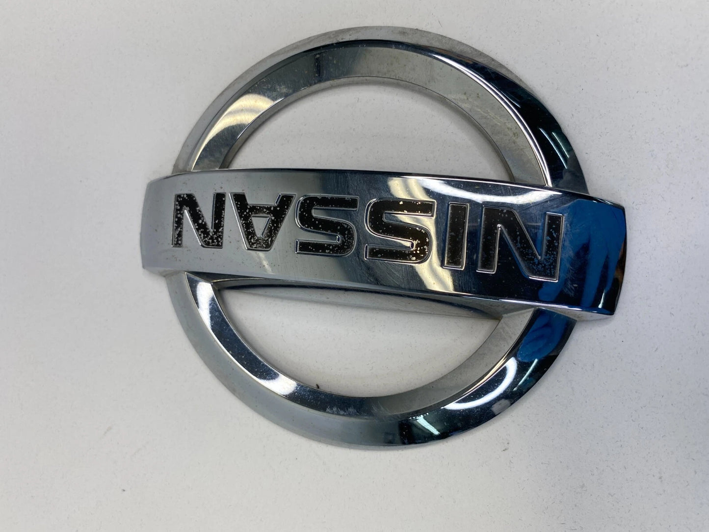 07-12 NISSAN ALTIMA SEDAN REAR TAILGATE EMBLEM BADGE LOGO CHROME 84890-JA000 OEM