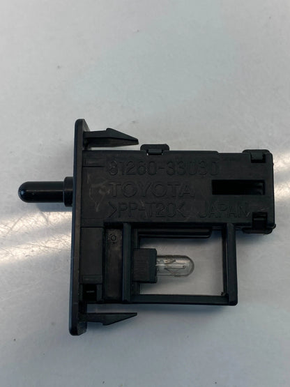 2003 2004 TOYOTA HIGHLANDER GLOVE BOX DOOR LIGHT LAMP BULB SWITCH 81260-33030
