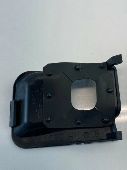 2004-2009 TOYOTA PRIUS STEERING WHEEL CRUISE CONTROL SWITCH COVER TRIM BEZEL OEM