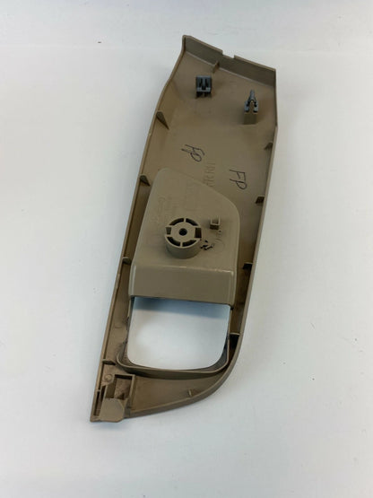 06-08 KIA OPTIMA FRONT RIGHT PASSENGER INNER DOOR HANDLE BEZEL TRIM 82621-2G000