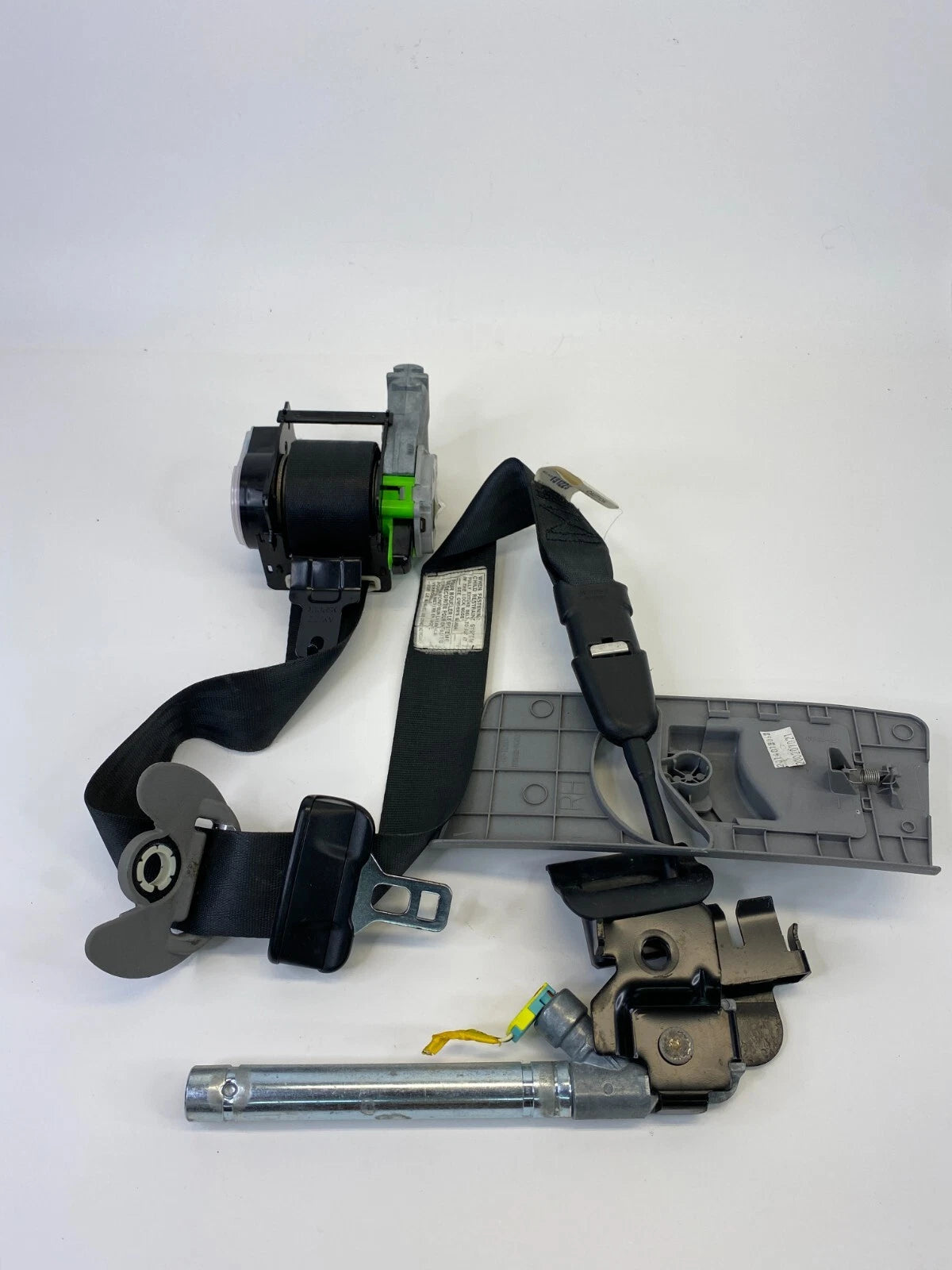 12-17 HYUNDAI ACCENT SEDAN FRONT RIGHT SIDE SEAT BELT RETRACTOR 88880-1R600RY