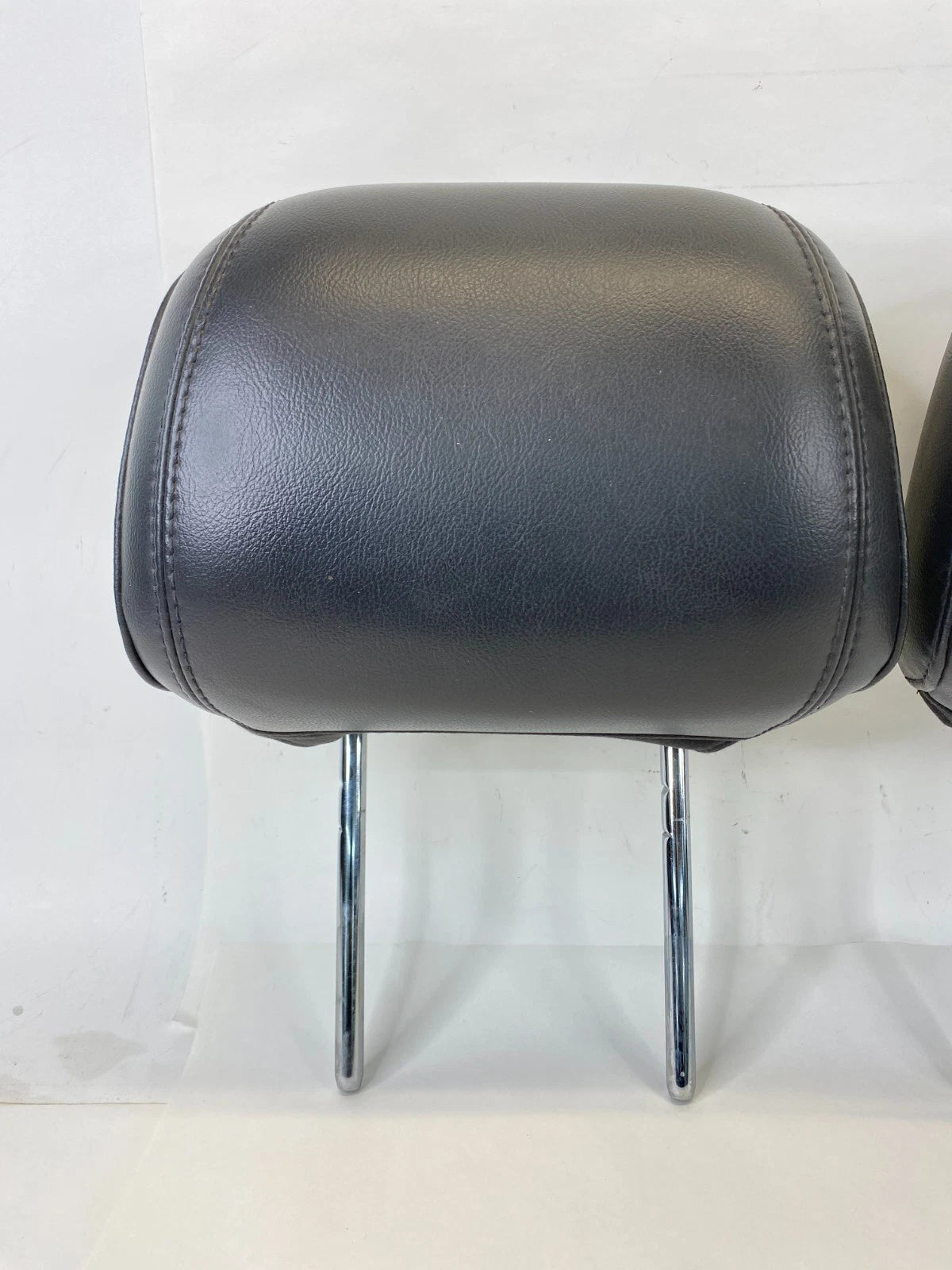 2011-2015 FORD EXPLORER FRONT LEFT & RIGHT SIDE SEAT HEADREST HEAD REST SET OEM