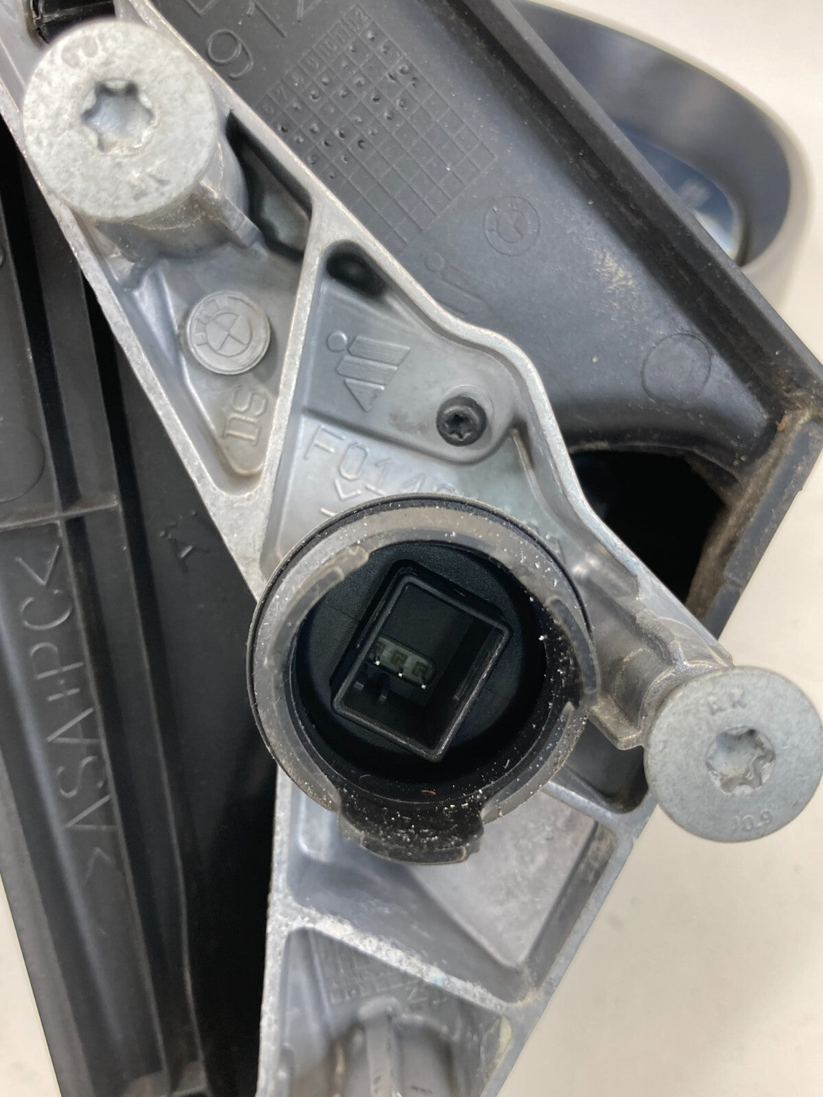 2007 2008 BMW 328xi Front Right Passenger Side View Power Mirror OEM