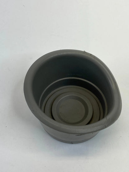 2000-2006 GMC YUKON CHEVROLET TAHOE REAR RIGHT CUP HOLDER BEZEL 15710892A OEM