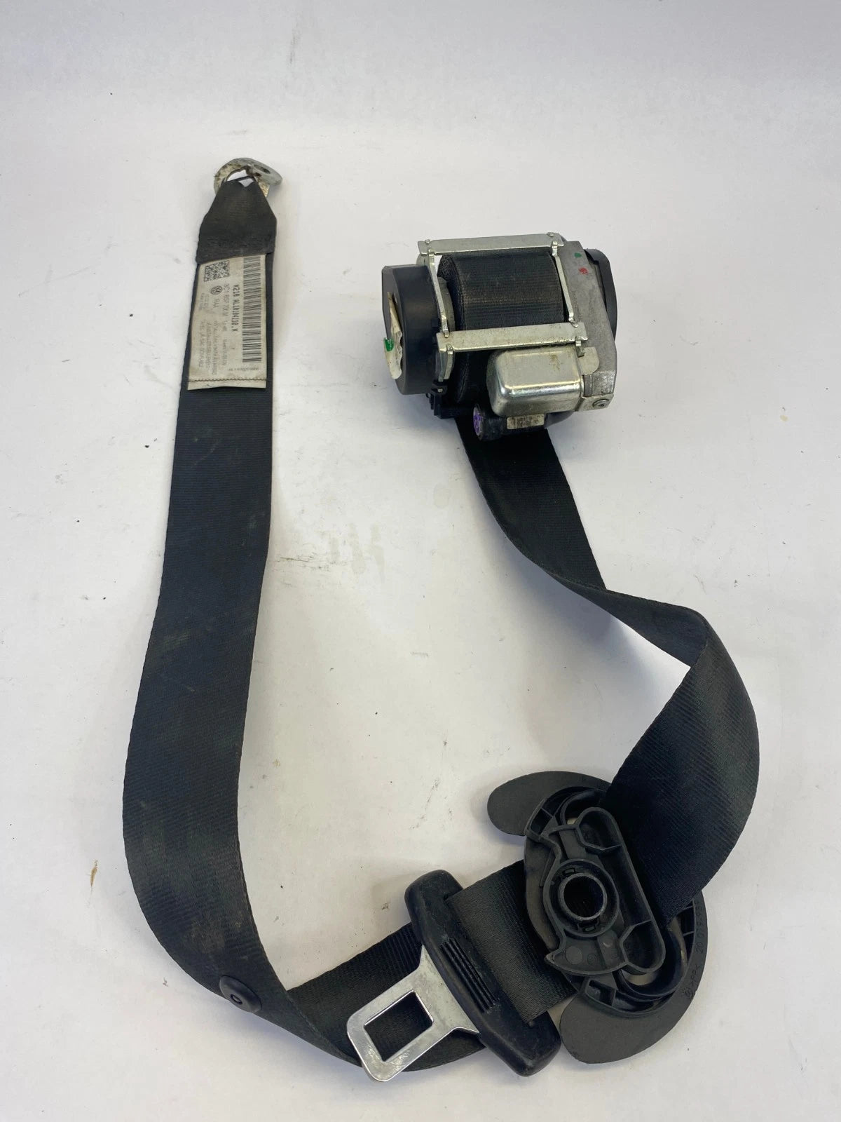 2009-2017 VOLKSWAGEN CC FRONT PASSENGER RIGHT SEAT BELT RETRACTOR OEM 3C1857706M