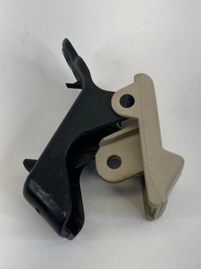 2003 04 05 2006 LINCOLN NAVIGATOR HOOD RELEASE OPENER HANDLE LEVER OEM