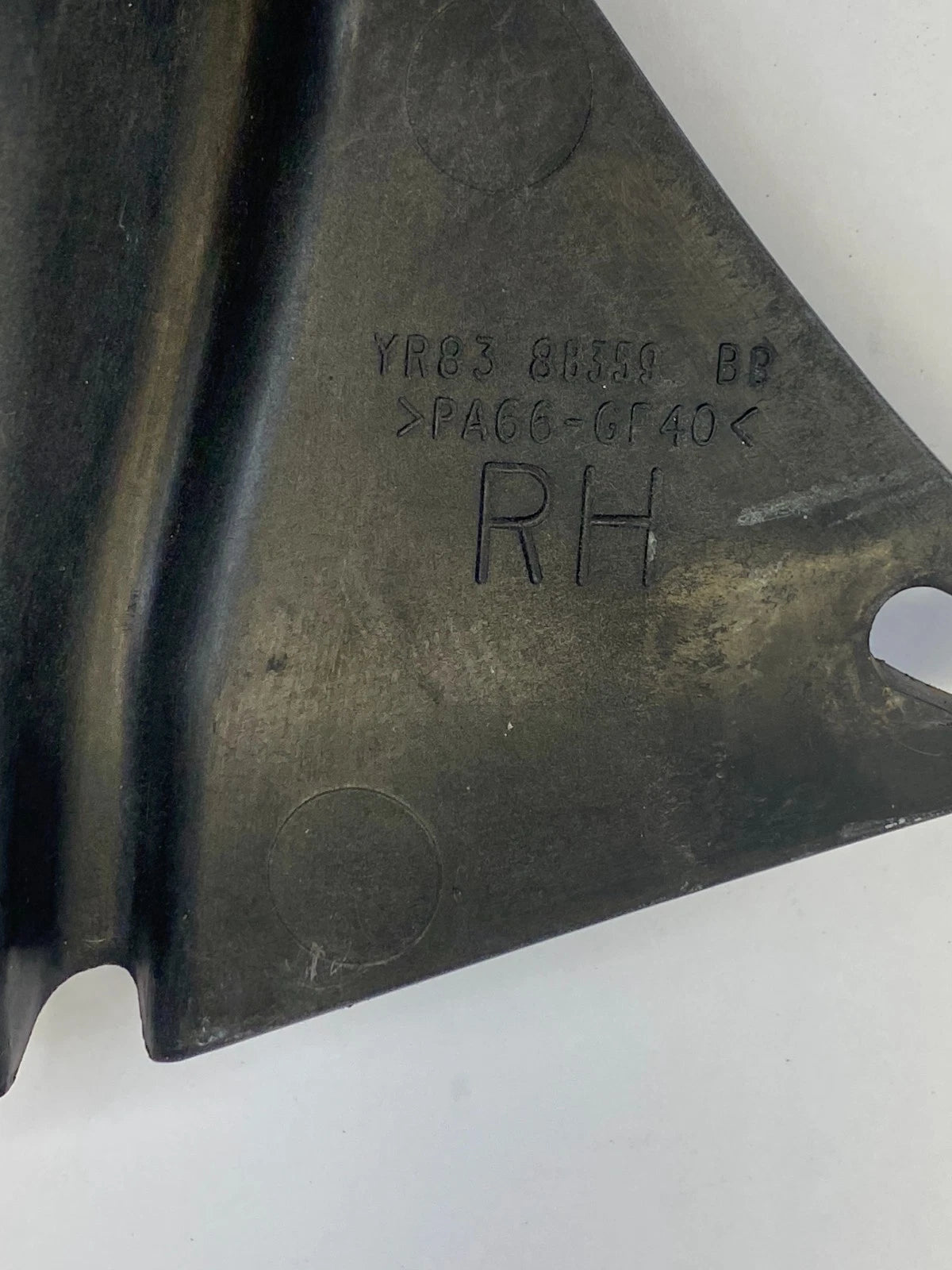 2003-2008 JAGUAR S-TYPE RIGHT PASSENGER RADIATOR MOUNTING BRACKET YR83-8B359-BB