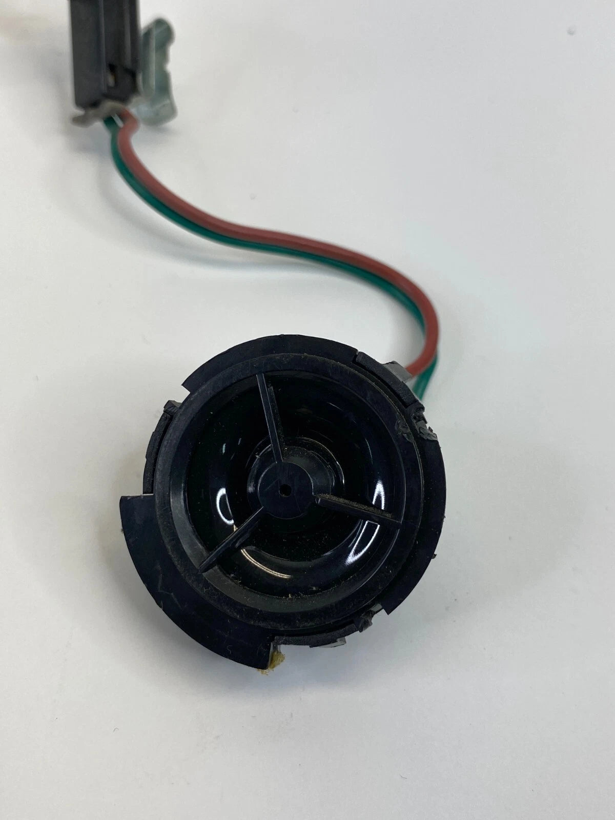 2004-2006 CADILLAC SRX FRONT LEFT DRIVER SIDE PILLAR TWEETER SPEAKER 15215743