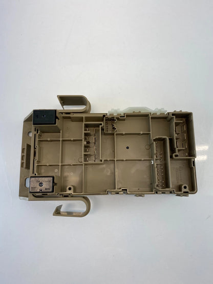 2010 2011 2012 SUBARU LEGACY OUTBACK CABIN FUSE JOINT BOX RELAY ASSEMBLY OEM