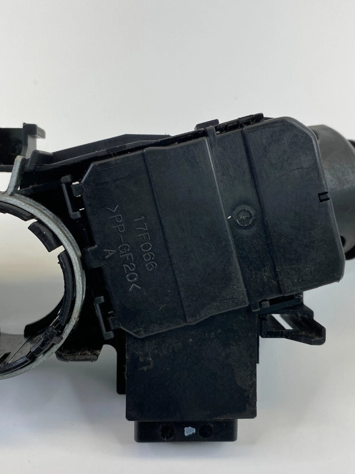 05-08 TACOMA 04-07 PRIUS COLUMN HEADLIGHT TURN SIGNAL CONTROL SWITCH 17F066 OEM